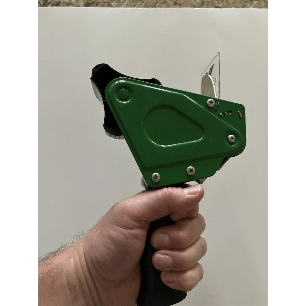 Veritiv Packing Tape Dispenser 2